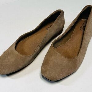 TOMS Briella Suede Ballet Flats